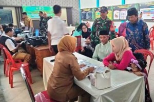 TMMD ke-125, Layanan Gratis Administrasi Kependudukan. TMMD ke-125, Layanan Gratis Administrasi Kependudukan.